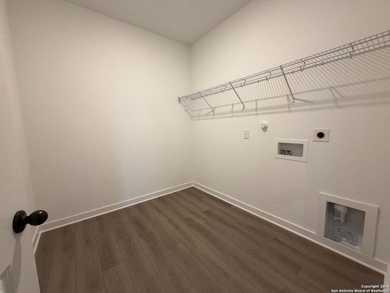 Spacious, unfurnished interior of a new home in The Preserve at the Wilder, Adkins (Image 14).