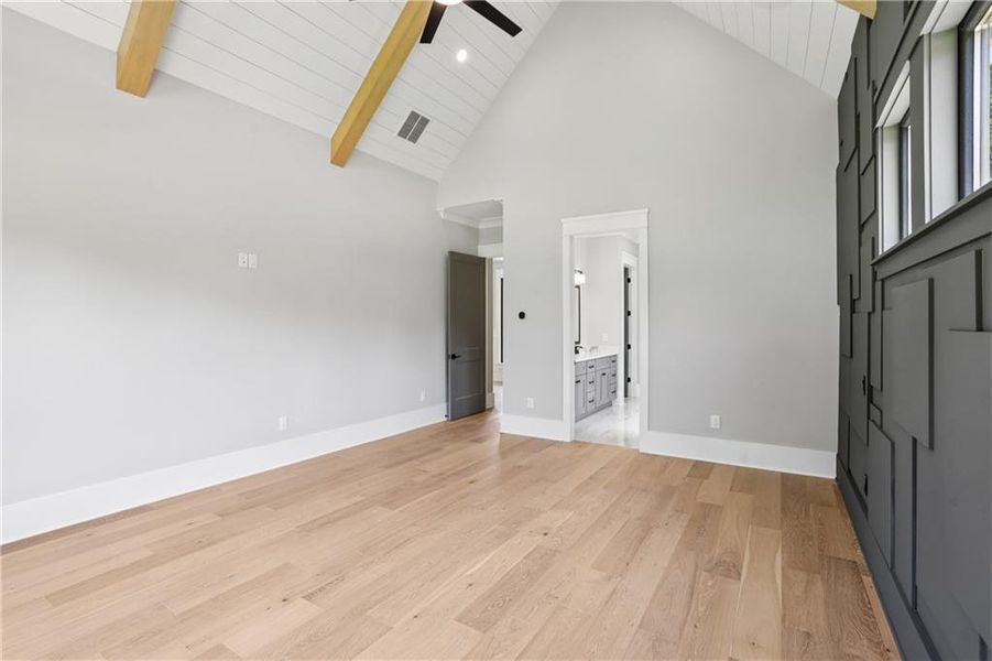 Spacious, unfurnished interior of a new home in , Braselton (Image 109).