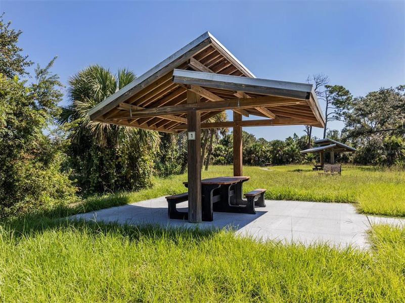 Community amenities in , North Port (Image 34).