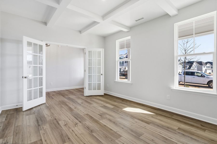 Spacious, unfurnished interior of a new home in Sweetbrier, Durham (Image 20).