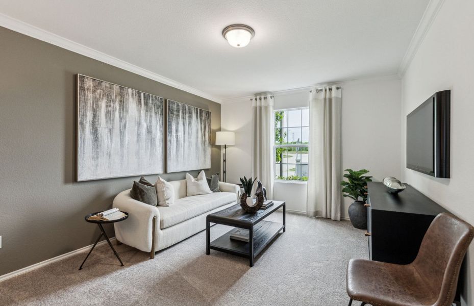Furnished interior view inside a new home in Elizabeth Creek, Fort Worth (Image 16).