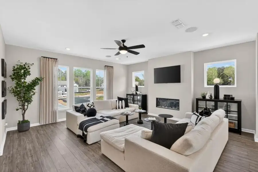 Furnished interior view inside a new home in Dreycott, Lawrenceville (Image 5).