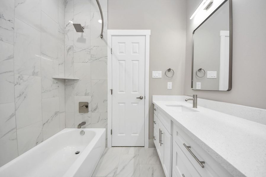 Furnished interior view inside a new home in , Baytown (Image 6).