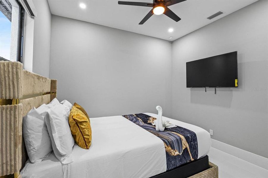 Furnished interior view inside a new home in , Cape Coral (Image 44).