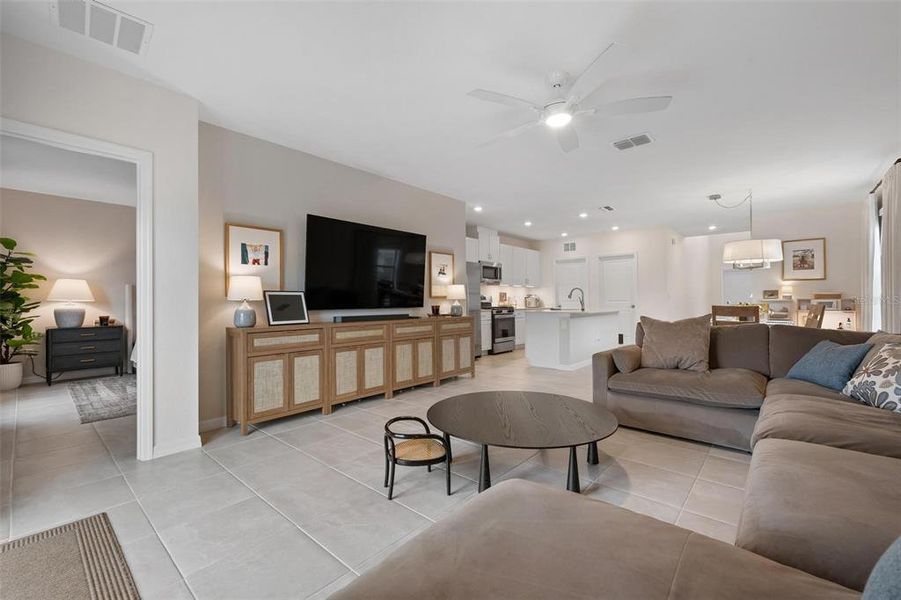 Furnished interior view inside a new home in , Sarasota (Image 7).