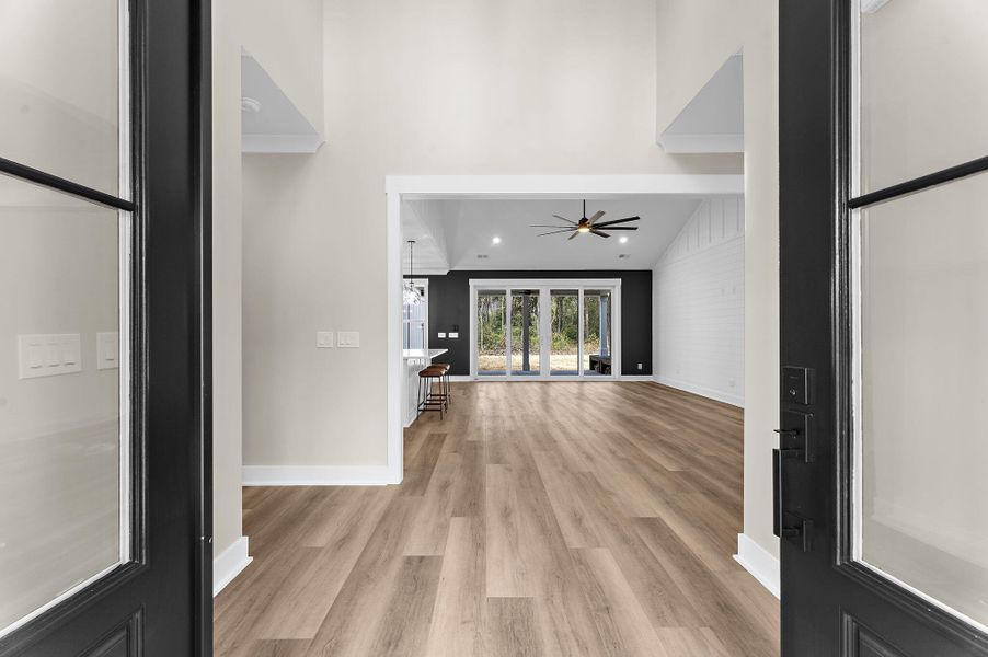 Spacious, unfurnished interior of a new home in , Summerville (Image 78).