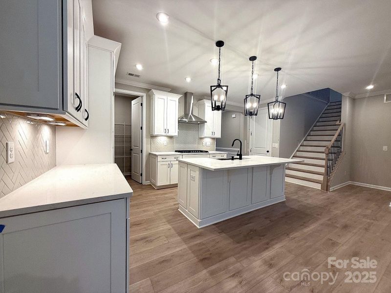 CONSTRUCTION PHOTOS 12/01/25