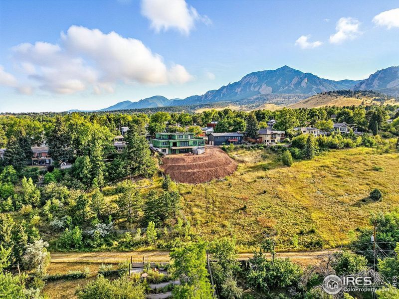 Image 39 of a home in .