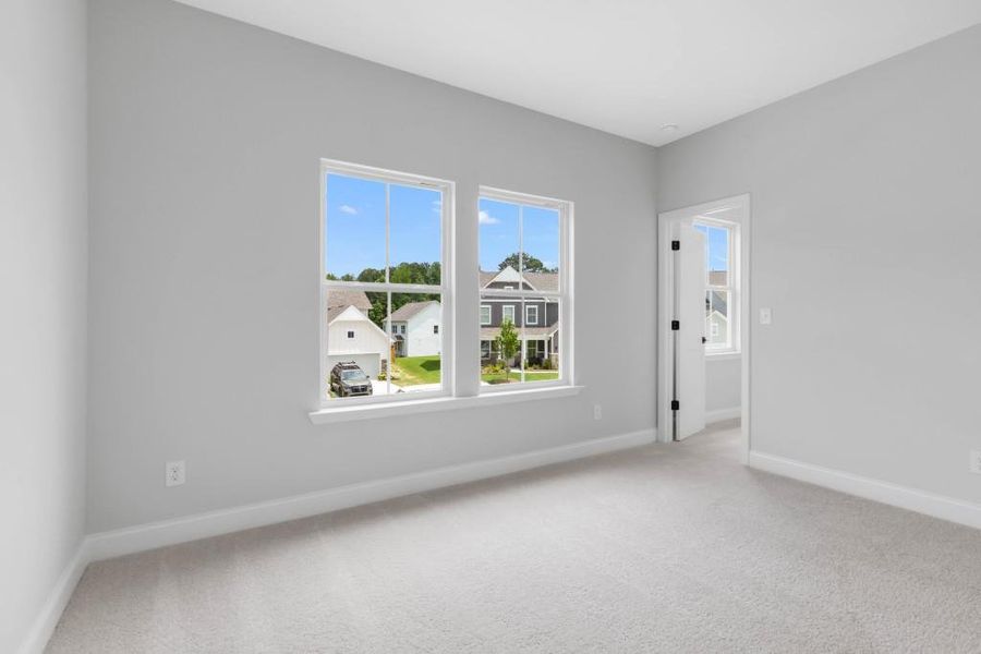 Spacious, unfurnished interior of a new home in Maddox Landing, Hoschton (Image 34).