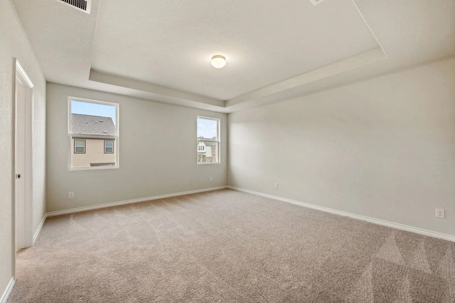 Spacious, unfurnished interior of a new home in The Cottages at Lariat, Liberty Hill (Image 40).