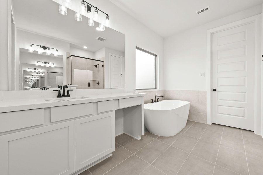 Representative image. Features, specifications, selections and colors may vary. Representative image. Features, specifications, selections and colors may vary.