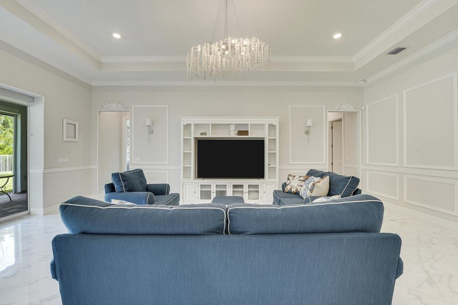 EXPENSIVE CHANDELIERS THROUGHOUT