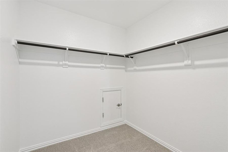 Spacious, unfurnished interior of a new home in Parks at Foster Crossing - Premier Series, Anna (Image 31). Spacious, unfurnished interior of a new home in Parks at Foster Crossing - Premier Series, Anna (Image 31).