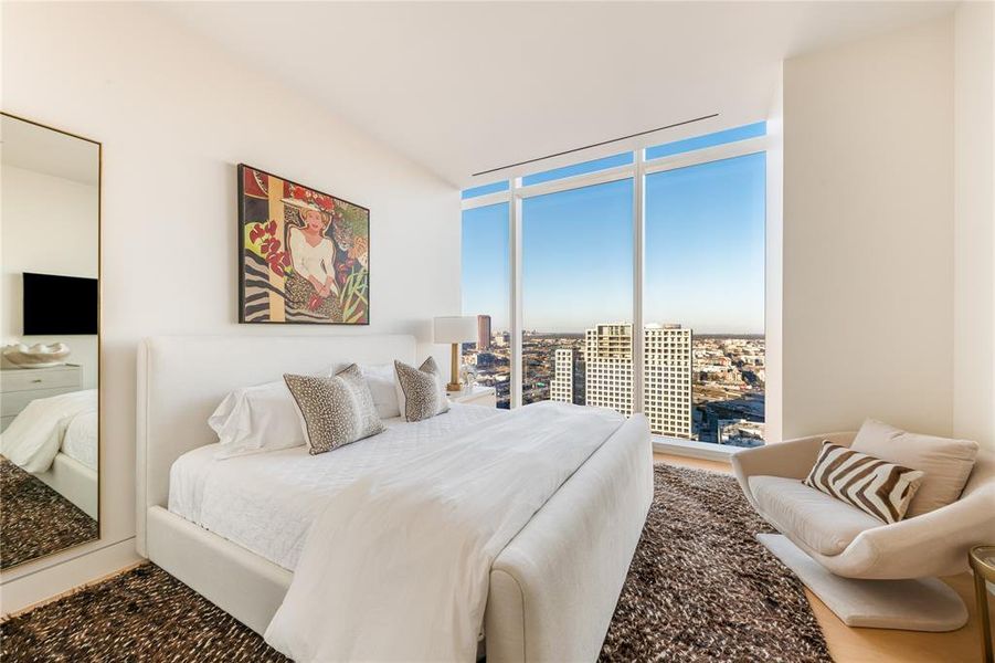 Furnished interior view inside a new home in , Dallas (Image 25).