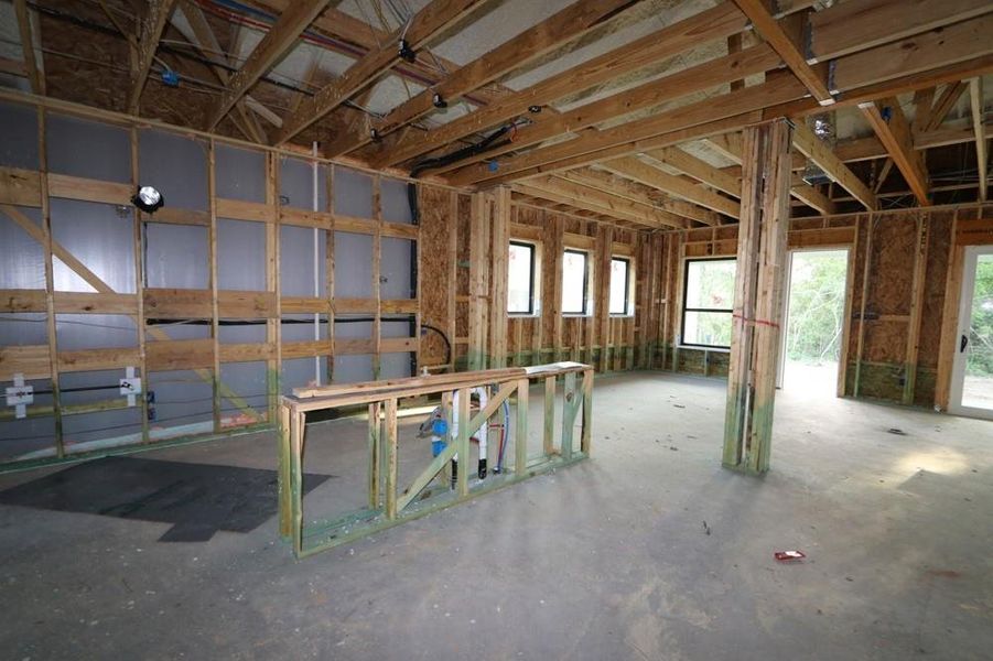 Spacious, unfurnished interior of a new home in The Meadows at Imperial Oaks, Conroe (Image 21).