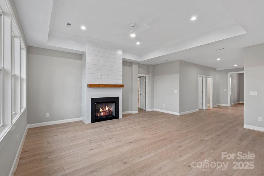 Spacious, unfurnished interior of a new home in , Harmony (Image 21).