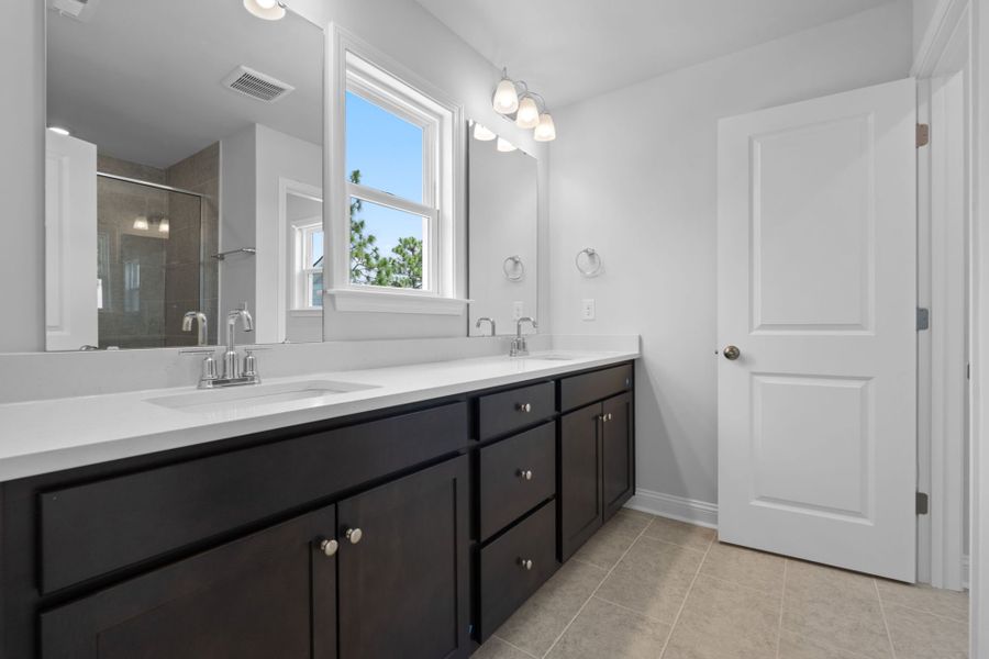 Furnished interior view inside a new home in Lakeside Townes at Riverlights, Wilmington (Image 12). Furnished interior view inside a new home in Lakeside Townes at Riverlights, Wilmington (Image 12).