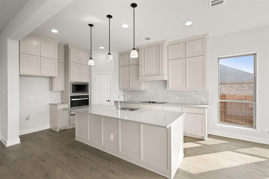 Furnished interior in a model home at Bull Hide Estates in Hewitt (Image 18).