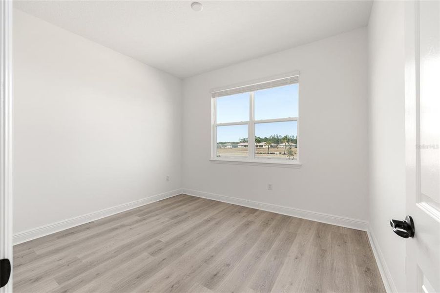 Spacious, unfurnished interior of a new home in , Ocala (Image 30).