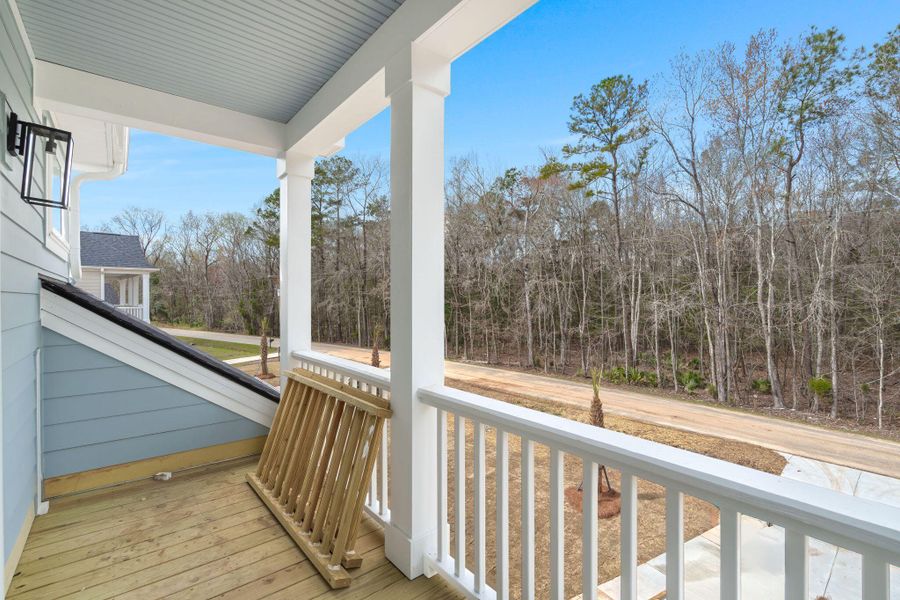 Exterior details and patio area of a home in , Moncks Corner (Image 18).