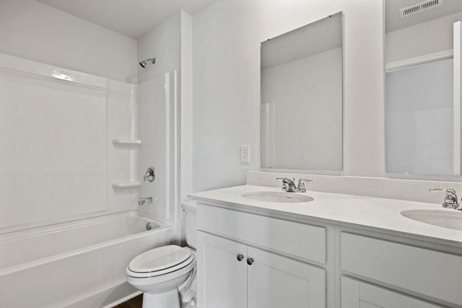 Furnished interior view inside a new home in Hillcrest, Ravenel (Image 9). Furnished interior view inside a new home in Hillcrest, Ravenel (Image 9).