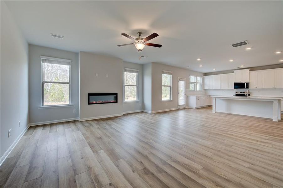 Spacious, unfurnished interior of a new home in Adagio, Dacula (Image 18). Spacious, unfurnished interior of a new home in Adagio, Dacula (Image 18).
