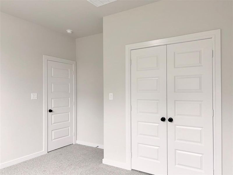 Spacious, unfurnished interior of a new home in , Quinlan (Image 22).