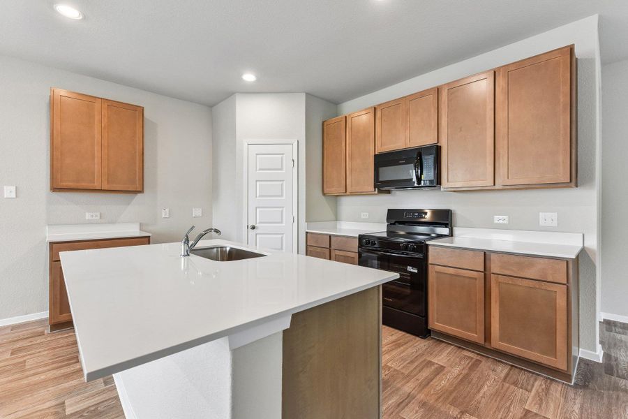 Furnished interior view inside a new home in Cascade, Liberty Hill (Image 10).