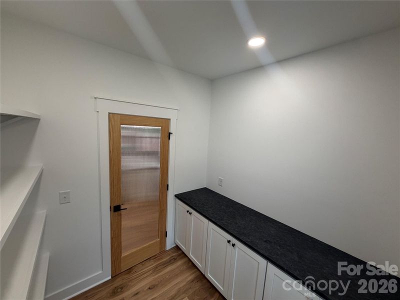 Image 28 of a home in .