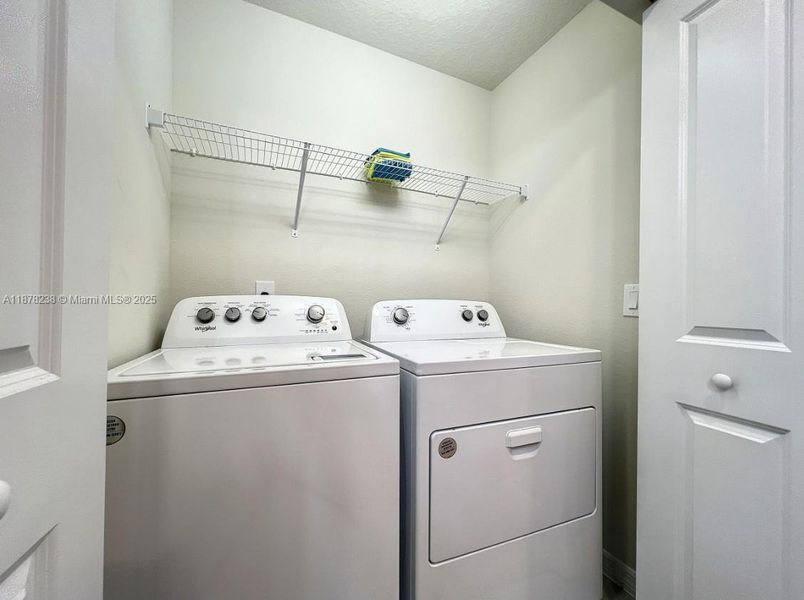 Furnished interior view inside a new home in , Davenport (Image 9).