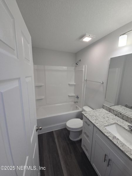 Image 13 of a home in .