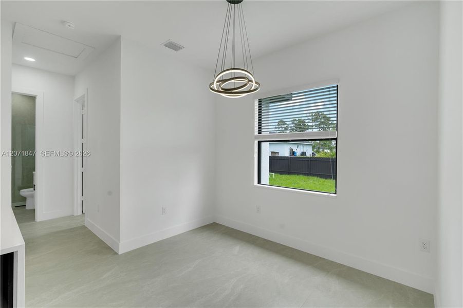 Spacious, unfurnished interior of a new home in , Lehigh Acres (Image 31).
