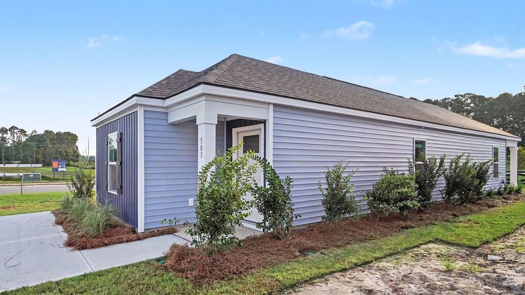 Representative exterior photo of a completed home built from the Fairhaven by D.R. Horton in Fox Run, Supply, NC (Image 2). Representative exterior photo of a completed home built from the Fairhaven by D.R. Horton in Fox Run, Supply, NC (Image 2).