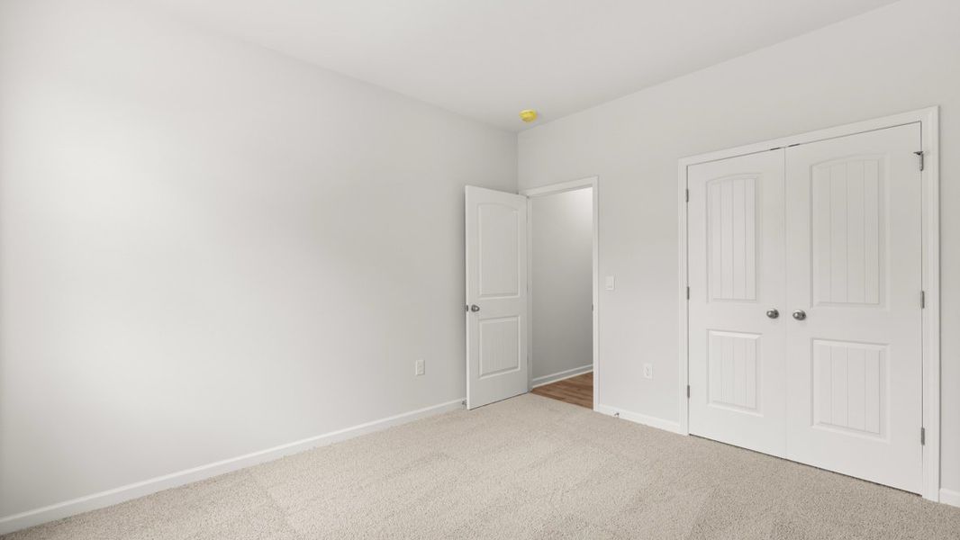 Representative unfurnished interior of a home built from the Halton by D.R. Horton in Falcon Landing, Gainesville (Image 18).