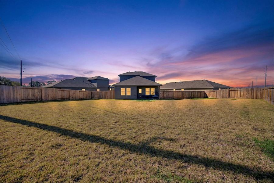 Exterior details and patio area of a home in , Houston (Image 32).