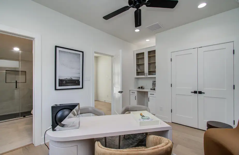 Image 26 of a home in . Image 26 of a home in .