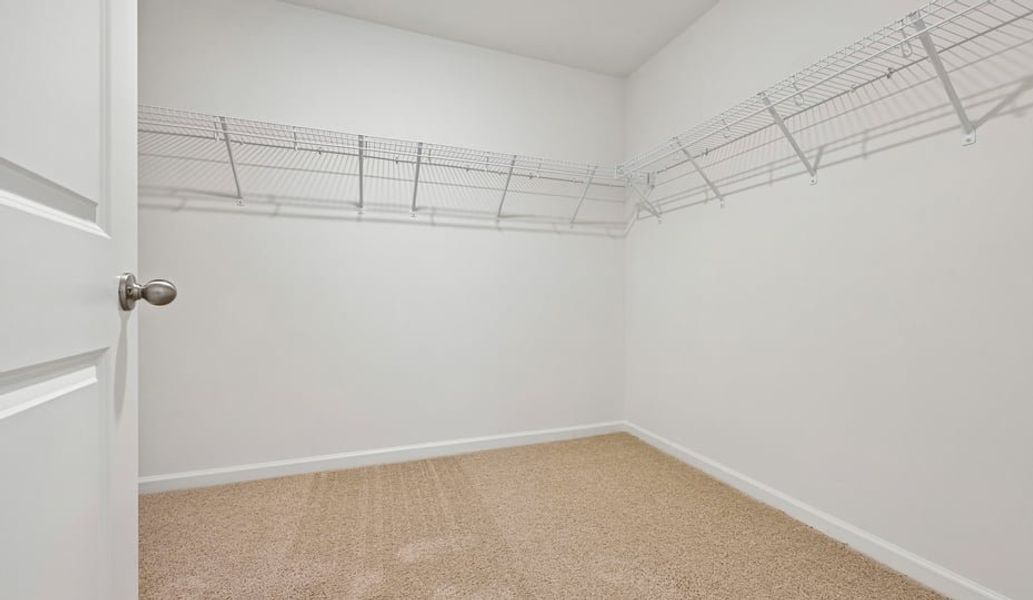 Spacious, unfurnished interior of a new home in Shahbain Reserve, Raeford (Image 38). Spacious, unfurnished interior of a new home in Shahbain Reserve, Raeford (Image 38).