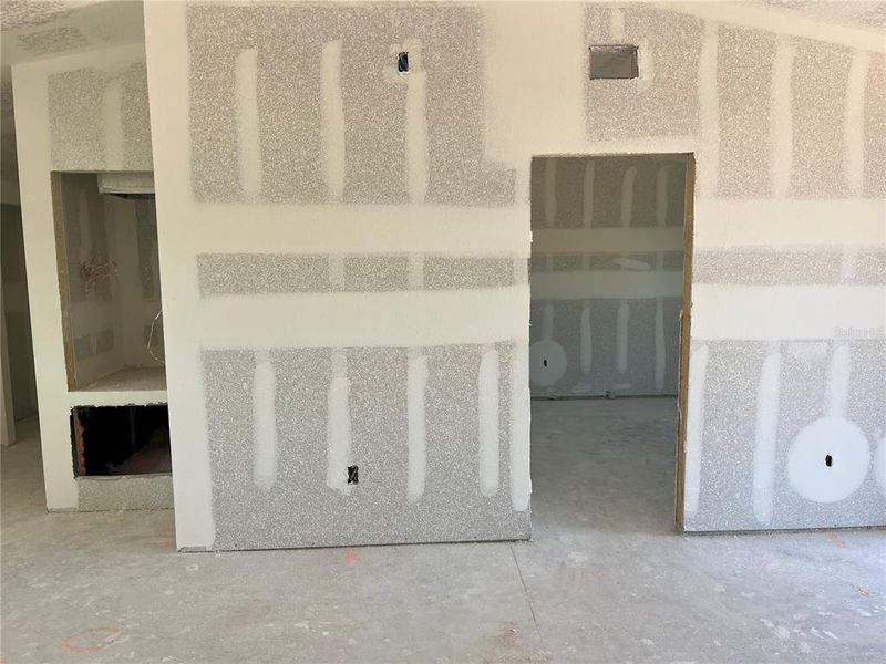 Image 20 of a home in .