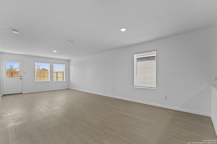 Spacious, unfurnished interior of a new home in Torian Village: Stonehill Collection, San Antonio (Image 18). Spacious, unfurnished interior of a new home in Torian Village: Stonehill Collection, San Antonio (Image 18).