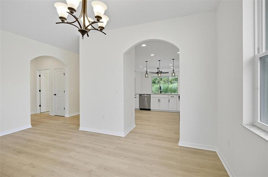 Spacious, unfurnished interior of a new home in Matanzas Cove, Palm Coast (Image 15).