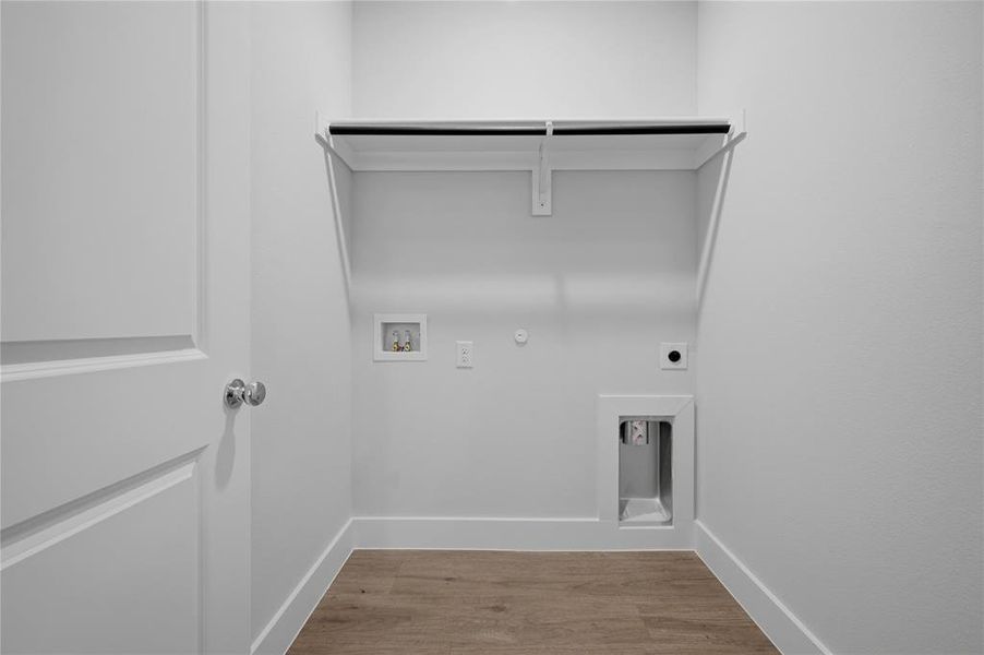 Spacious, unfurnished interior of a new home in , Forney (Image 28). Spacious, unfurnished interior of a new home in , Forney (Image 28).