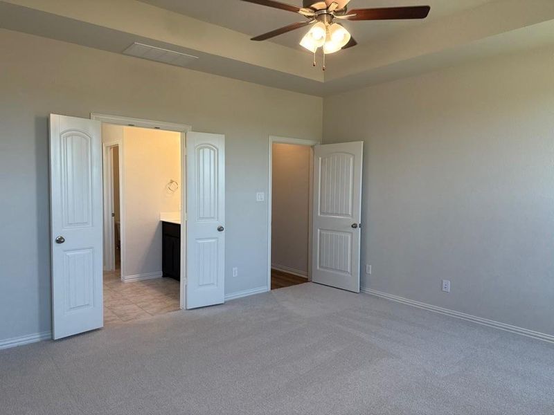Spacious, unfurnished interior of a new home in Covenant Park, Springtown (Image 10). Spacious, unfurnished interior of a new home in Covenant Park, Springtown (Image 10).