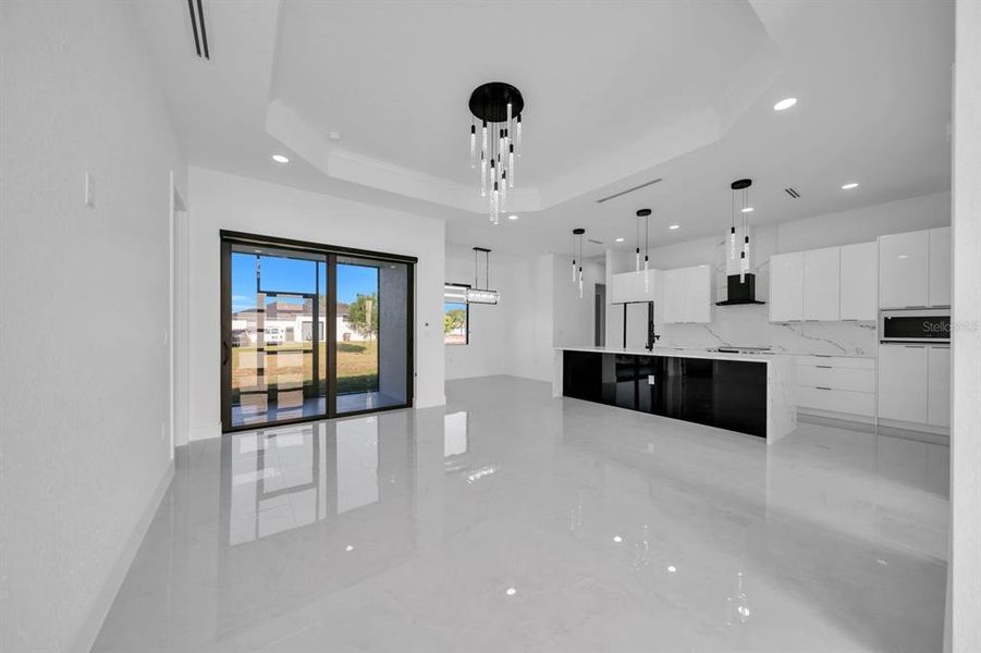 Spacious, unfurnished interior of a new home in , Lehigh Acres (Image 15).