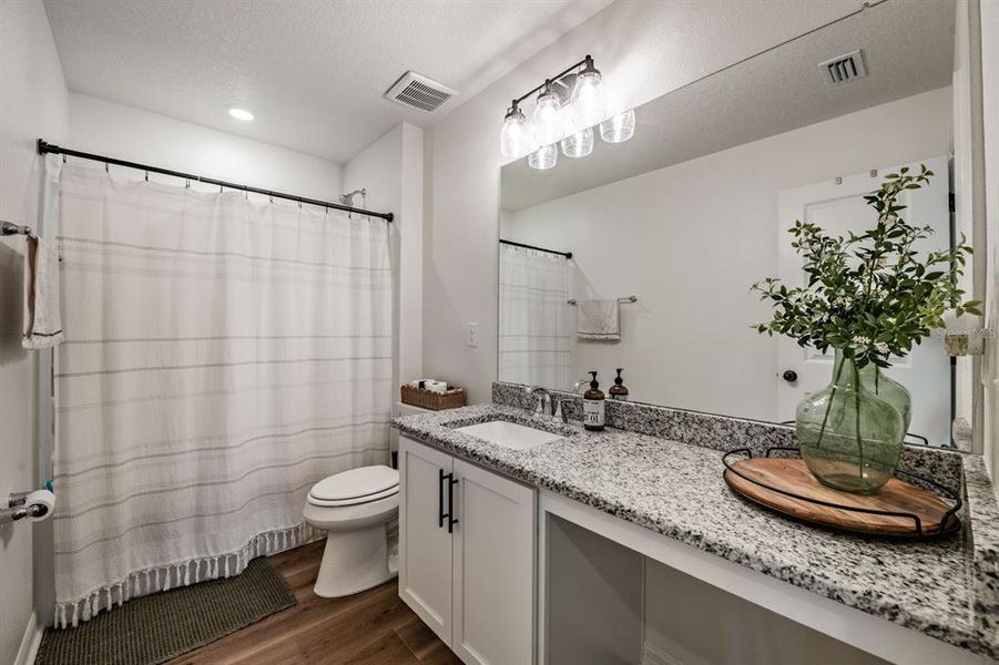 Furnished interior view inside a new home in , Zephyrhills (Image 5).