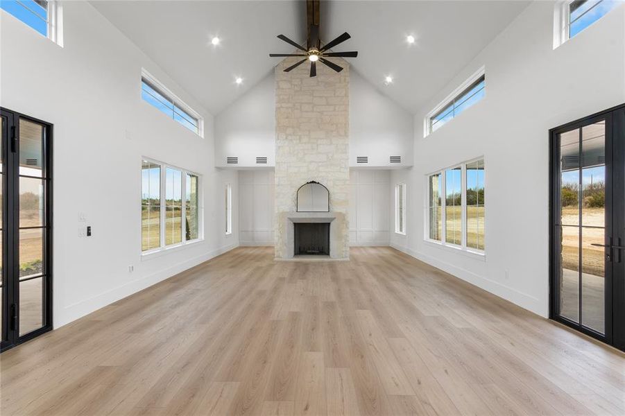 Spacious, unfurnished interior of a new home in , Cresson (Image 25).