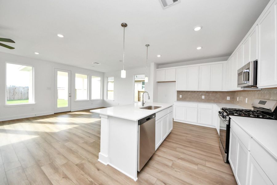 Image 24 of a home in The Canopies.