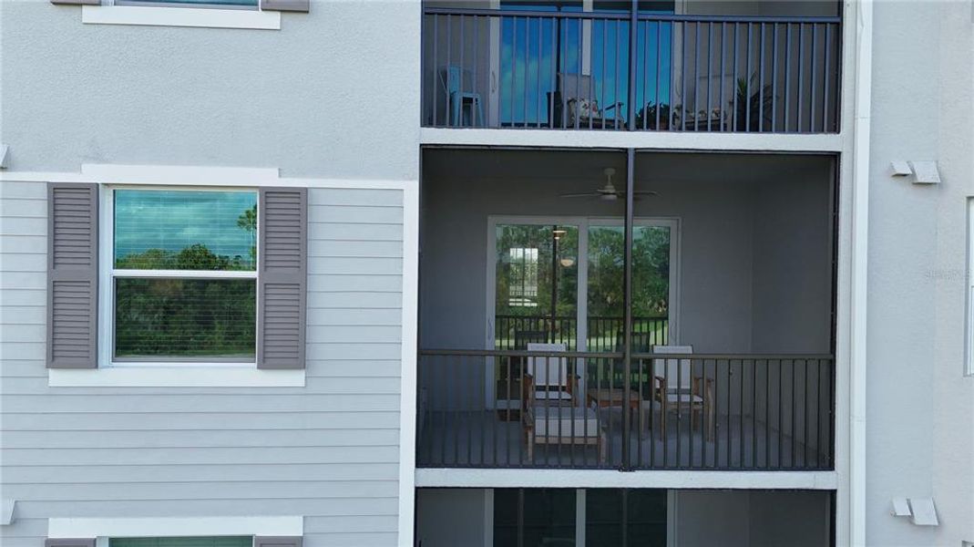 Exterior details and patio area of a home in , Venice (Image 20).