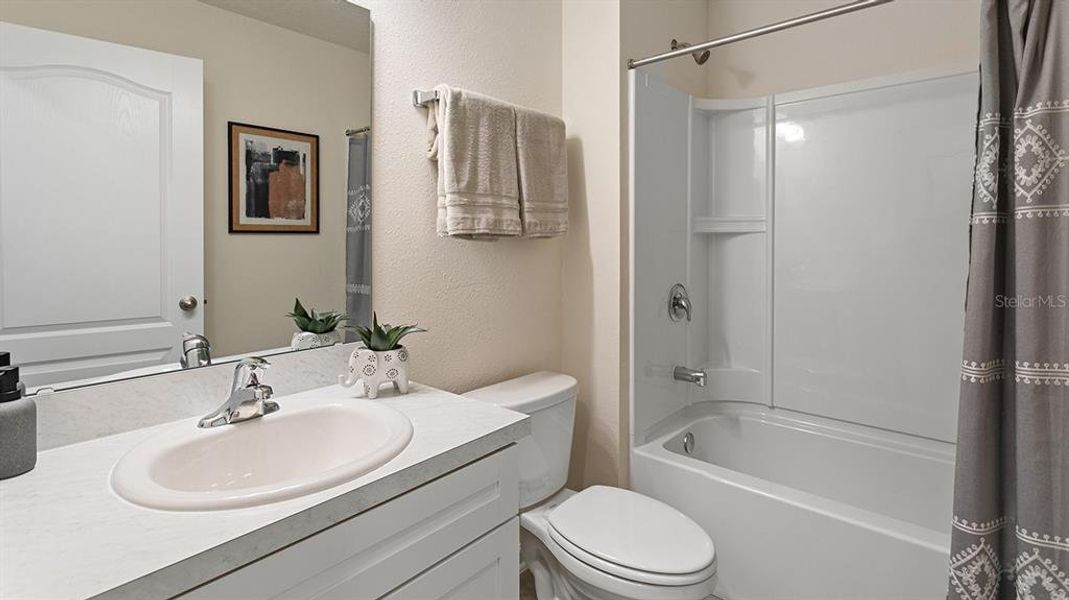 Furnished interior view inside a new home in Bridgewater, St. Augustine (Image 12).