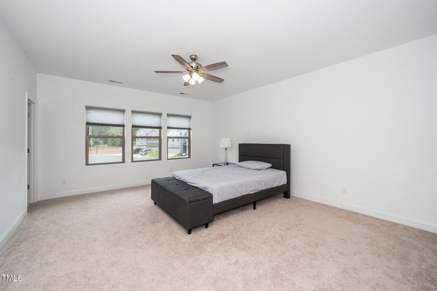 22-web-or-mls-2129 Mars Hill (18 of 27)