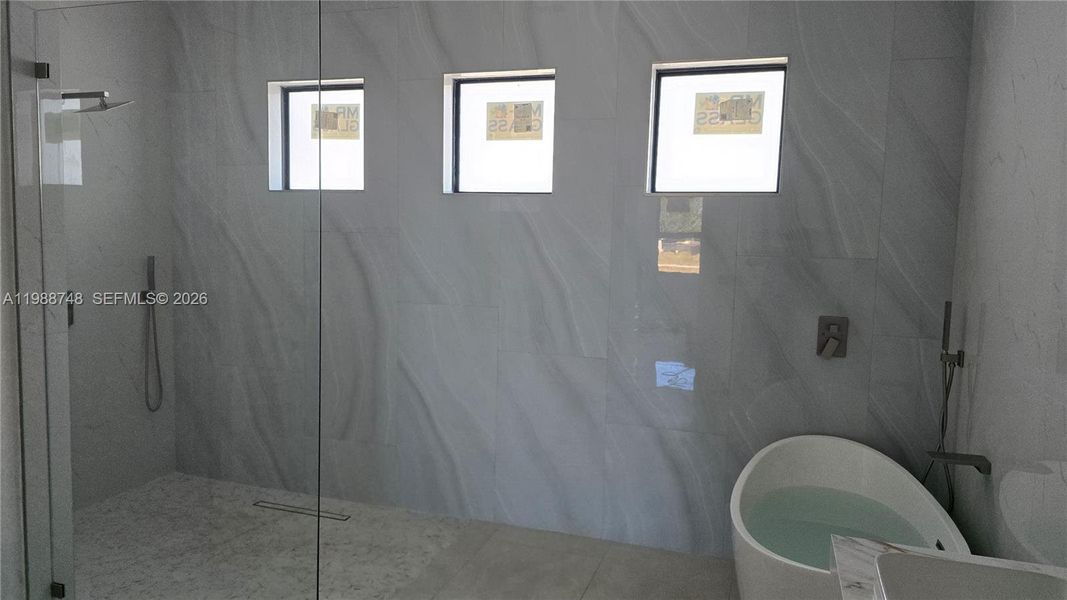 Image 32 of a home in .